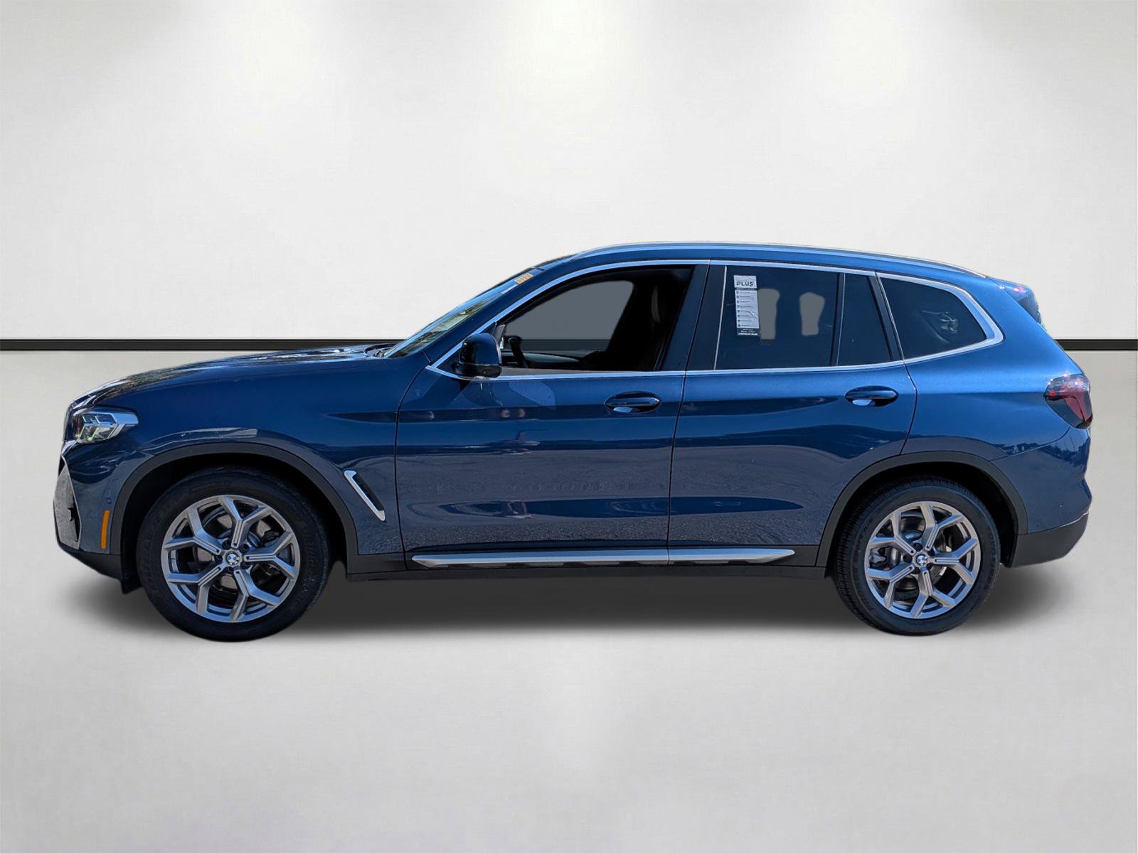 Used 2023 BMW X3 sDrive30i w/ Convenience Package RWD image 7