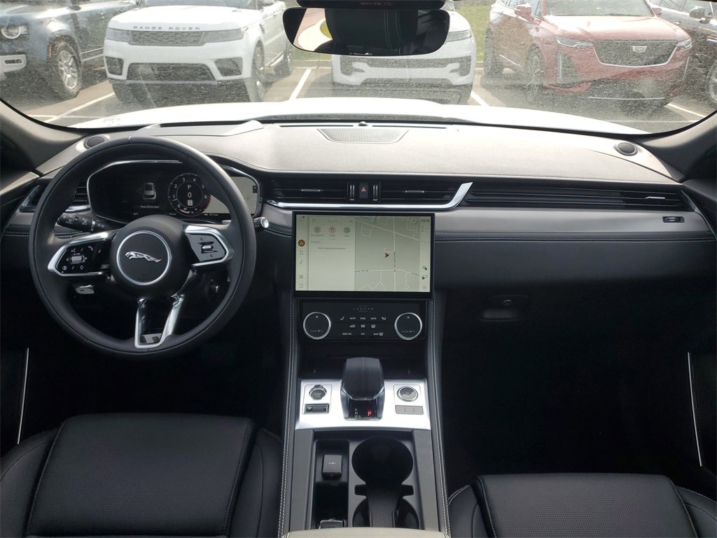New 2025 Jaguar F-PACE R-Dynamic S image 26