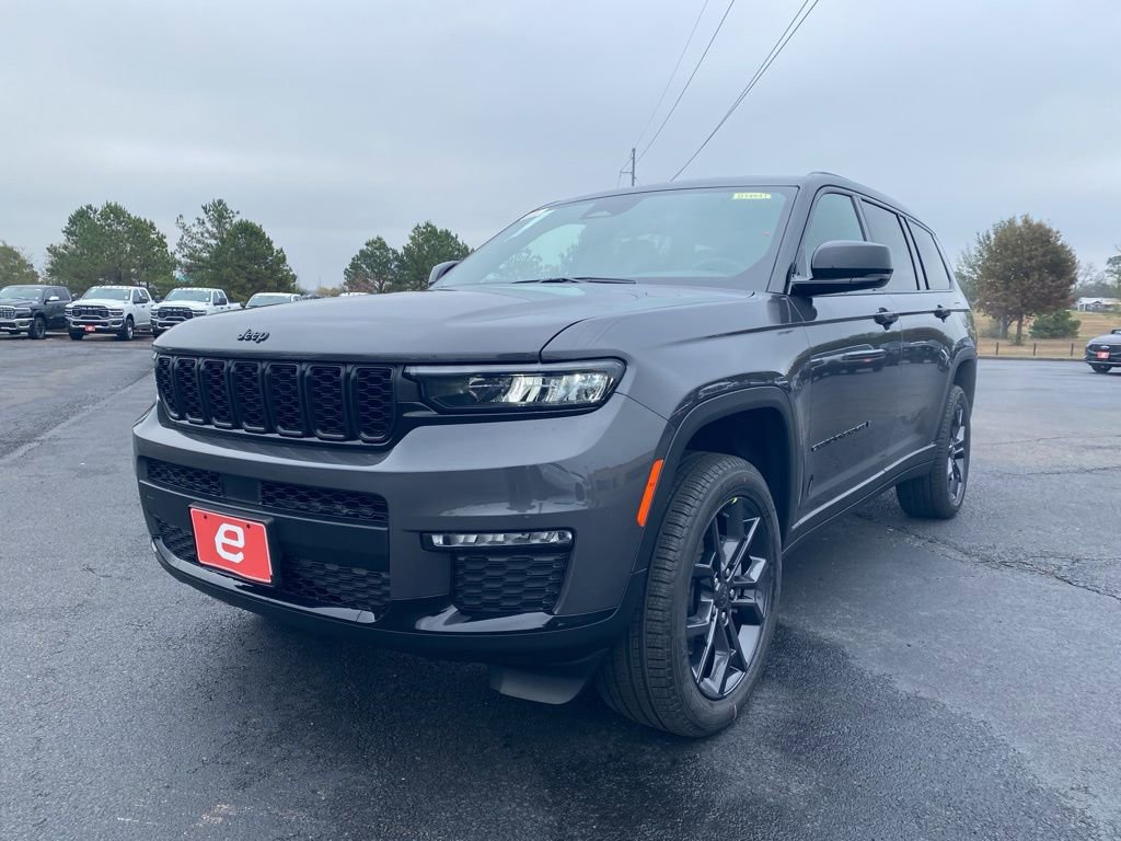 New 2025 Jeep Grand Cherokee L Limited image 3