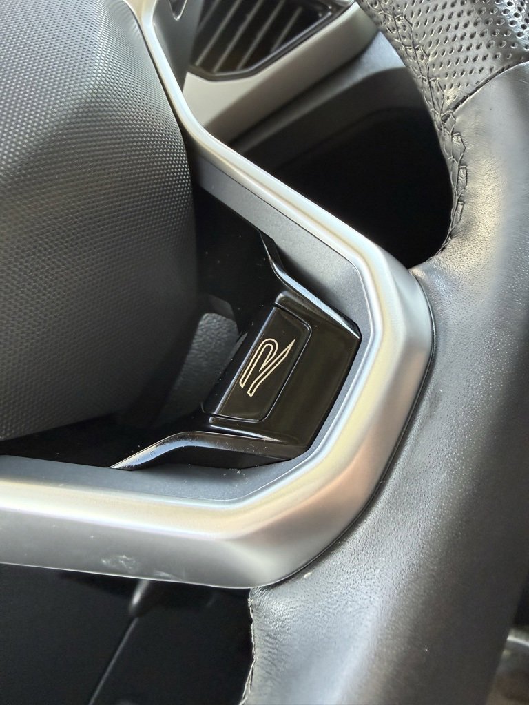 Used 2023 Volkswagen Atlas SEL R-Line image 15