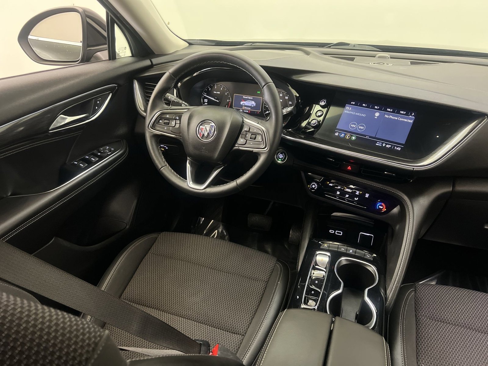 Used 2023 Buick Envision Preferred image 30
