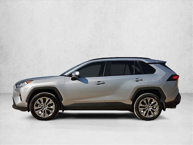 Used 2021 Toyota RAV4 XLE Premium FWD image 9