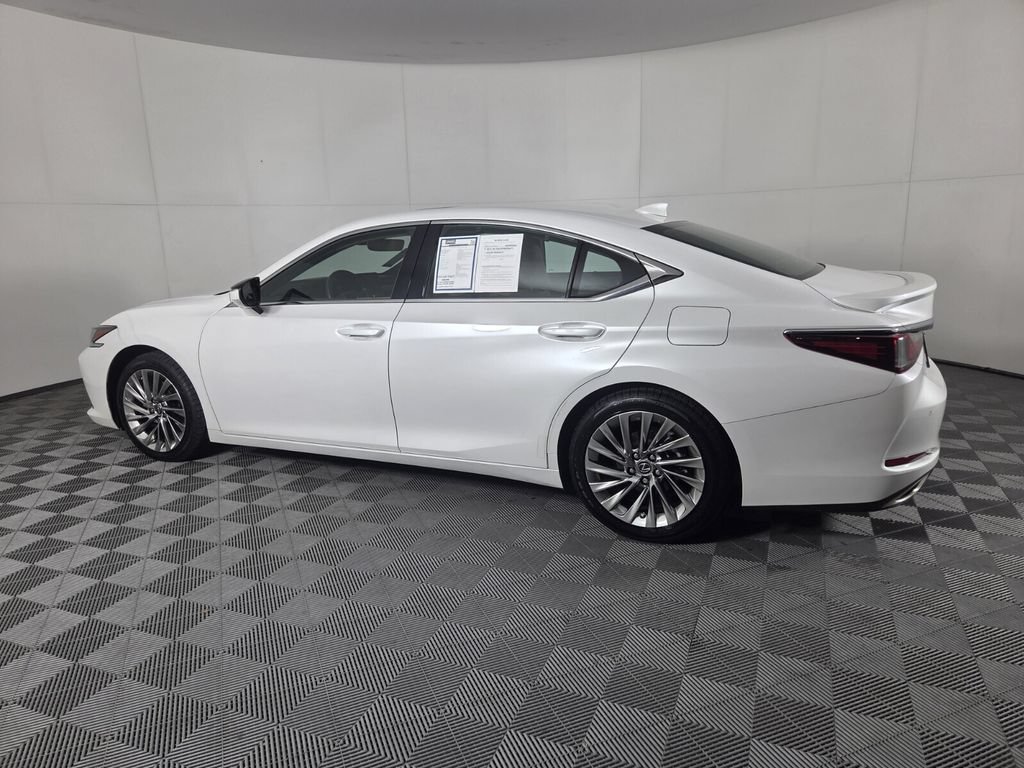 Used 2023 Lexus ES 350 Ultra Luxury w/ Accessory Package (Z1) FWD image 7
