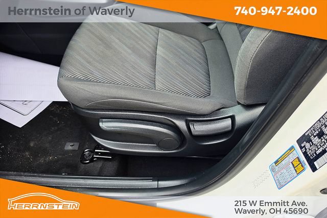 Used 2024 Kia Seltos LX AWD/4WD image 15