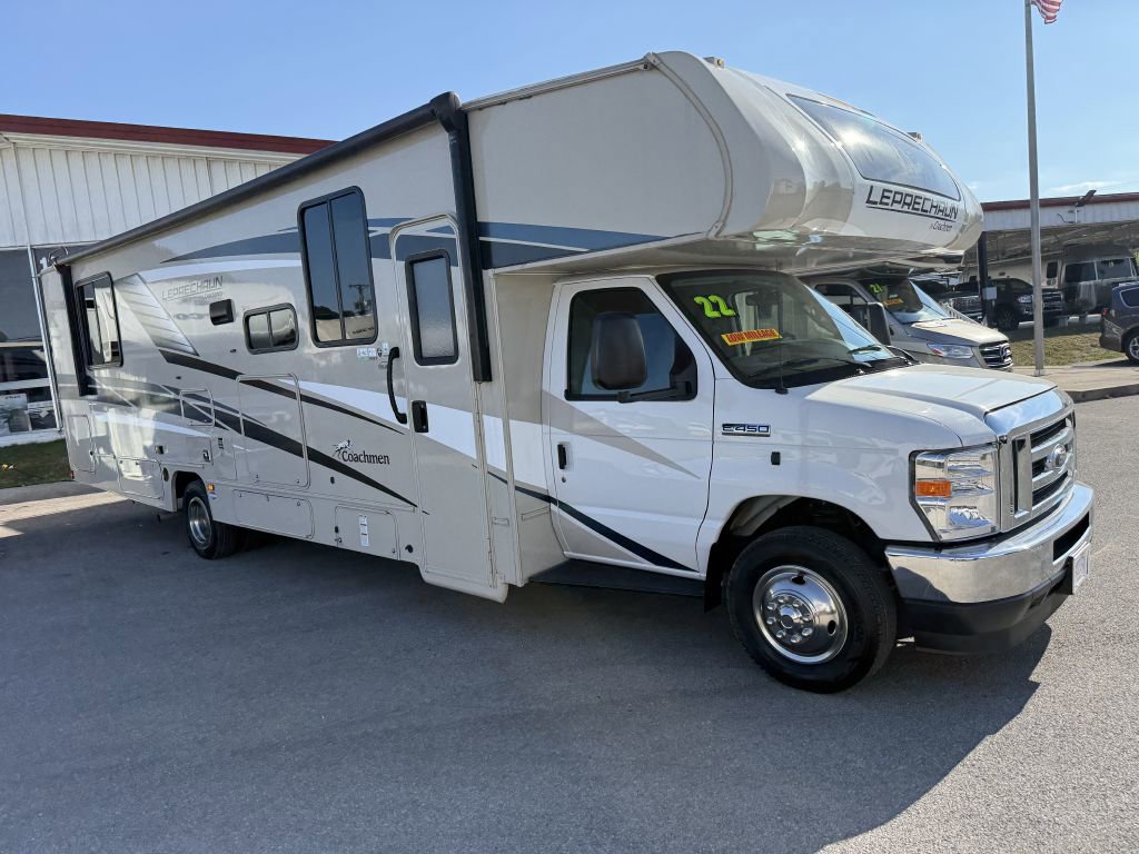 Used 2022 Ford E-450 and Econoline 450 Super Duty w/ Motorhome Prep Package image 5