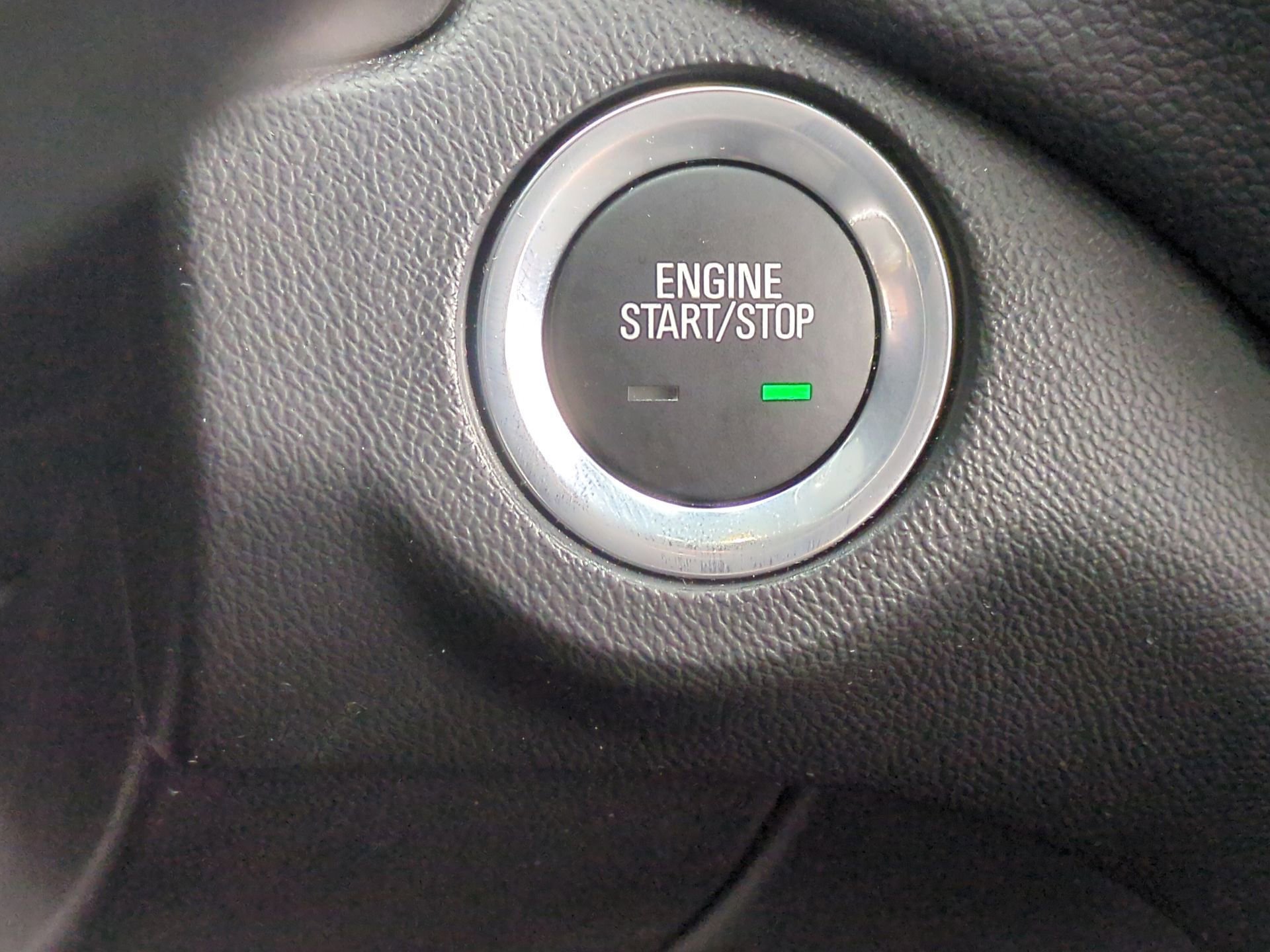 Certified 2022 Chevrolet Equinox LT AWD/4WD image 17