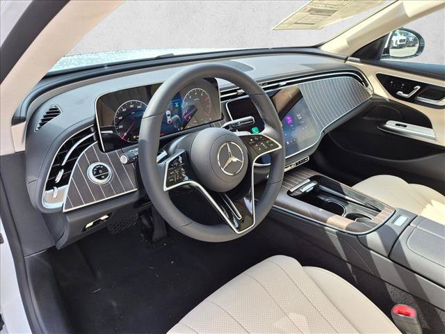 New 2026 Mercedes-Benz E 450 4MATIC Sedan image 3