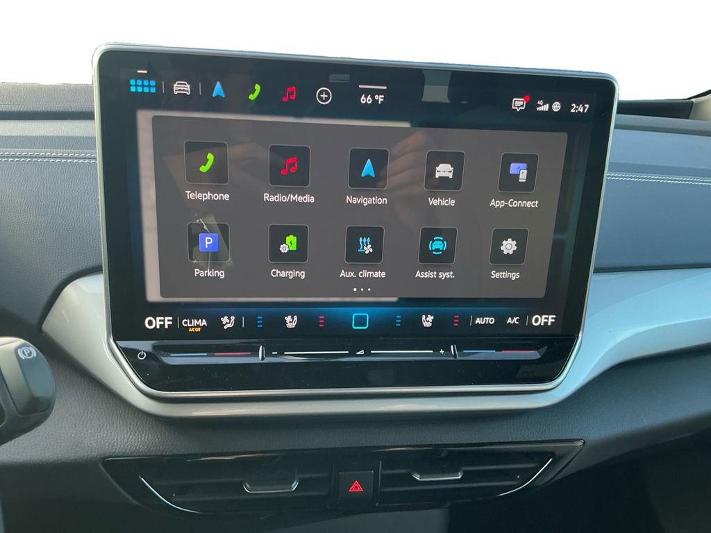 New 2025 Volkswagen ID.4 Pro S Plus image 19