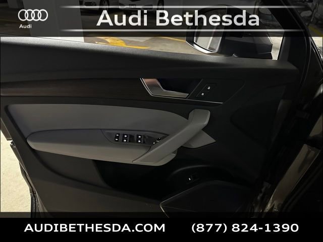 Used 2023 Audi Q5 2.0T Premium image 14