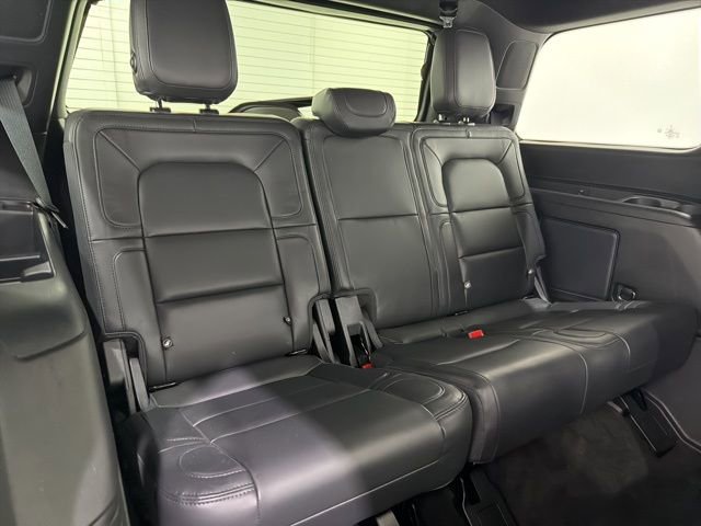 Used 2022 Lincoln Navigator Reserve AWD/4WD image 26