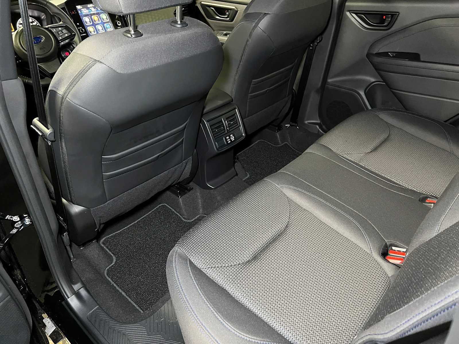 Used 2025 Subaru Forester Premium image 19