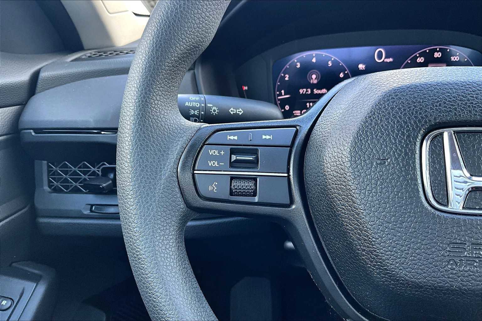 Used 2025 Honda Accord LX image 22