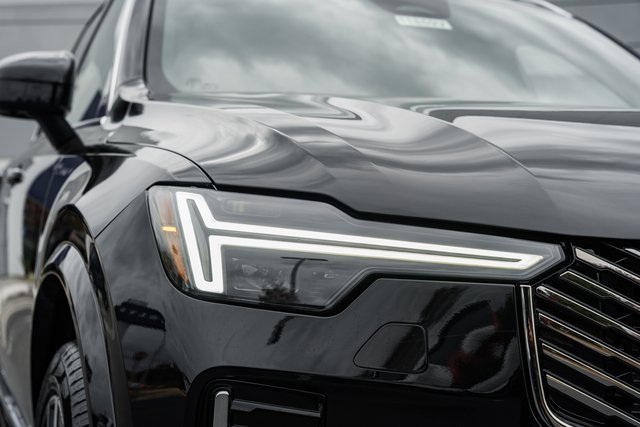 New 2026 Volvo XC90 B6 Plus image 12