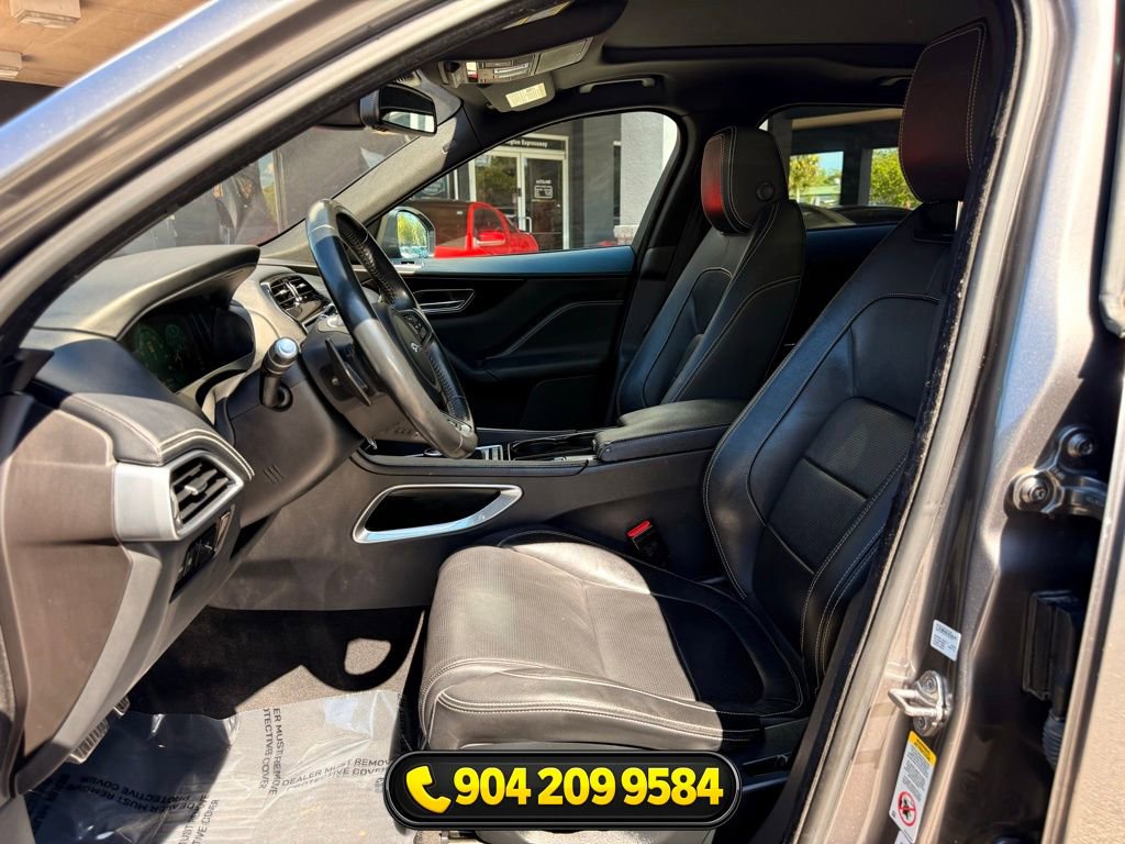 Used 2017 Jaguar F-PACE R-Sport image 26