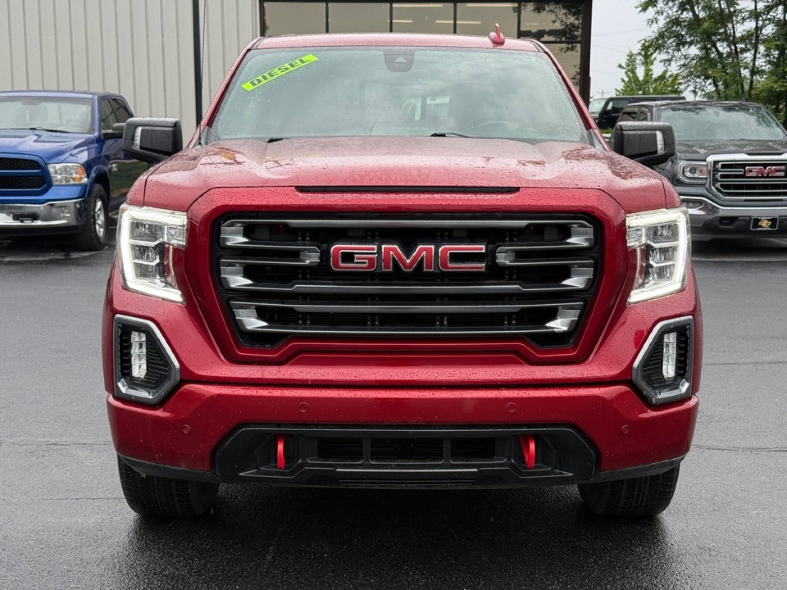 Used 2021 GMC Sierra 1500 AT4 w/ AT4 Preferred Package image 3