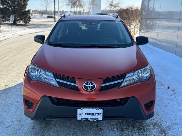 Used 2015 Toyota RAV4 LE image 30