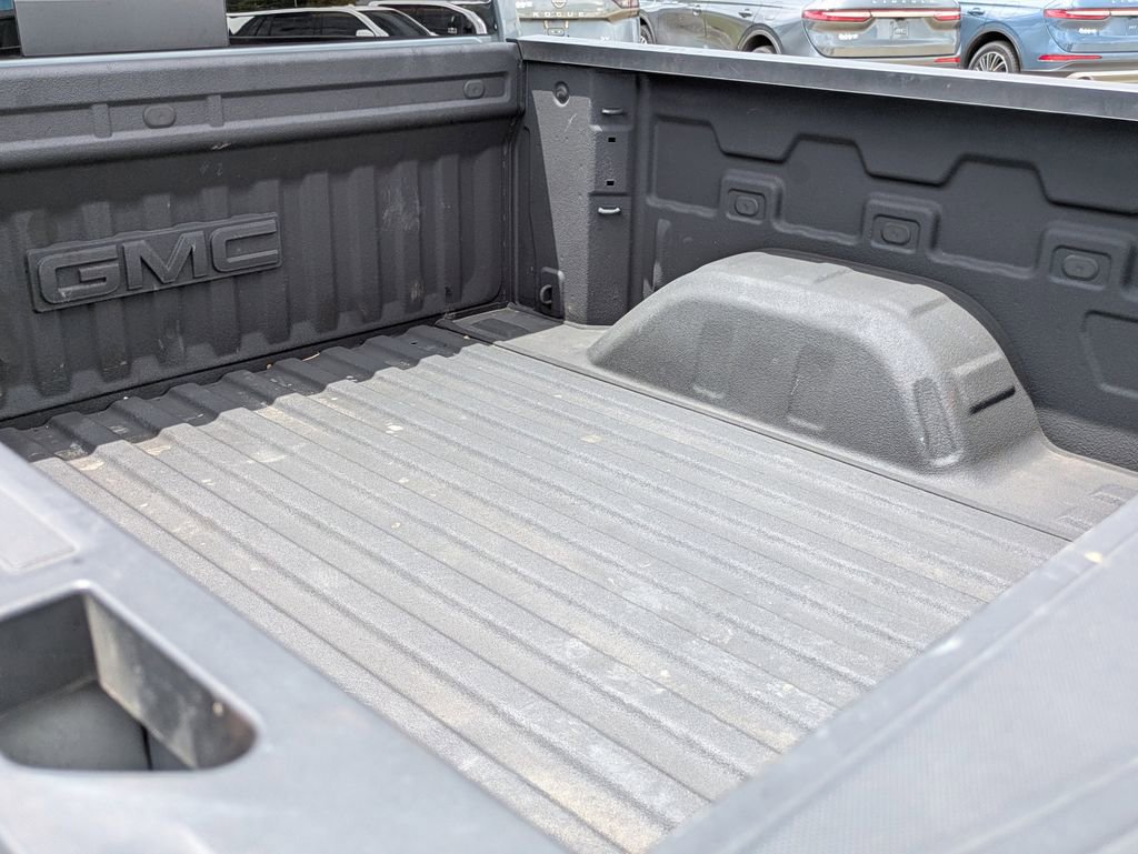 Used 2024 GMC Sierra 1500 SLE w/ Preferred Package AWD/4WD image 7