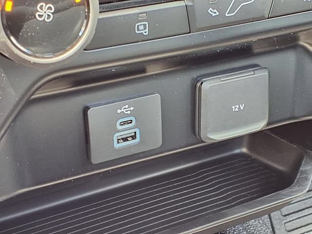 New 2025 Ford F250 XL w/ 360-Degree Camera Package RWD image 14
