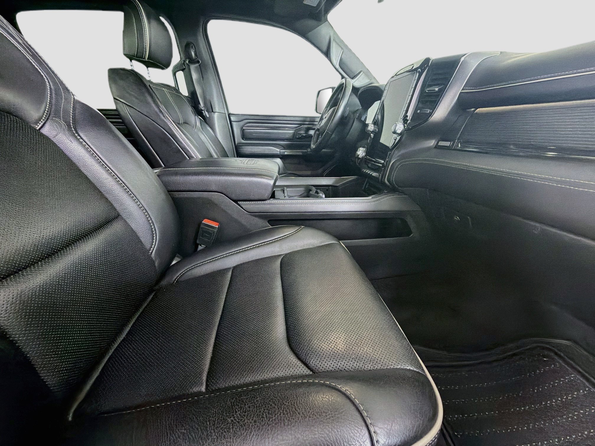 Used 2023 RAM 1500 Limited RWD image 30
