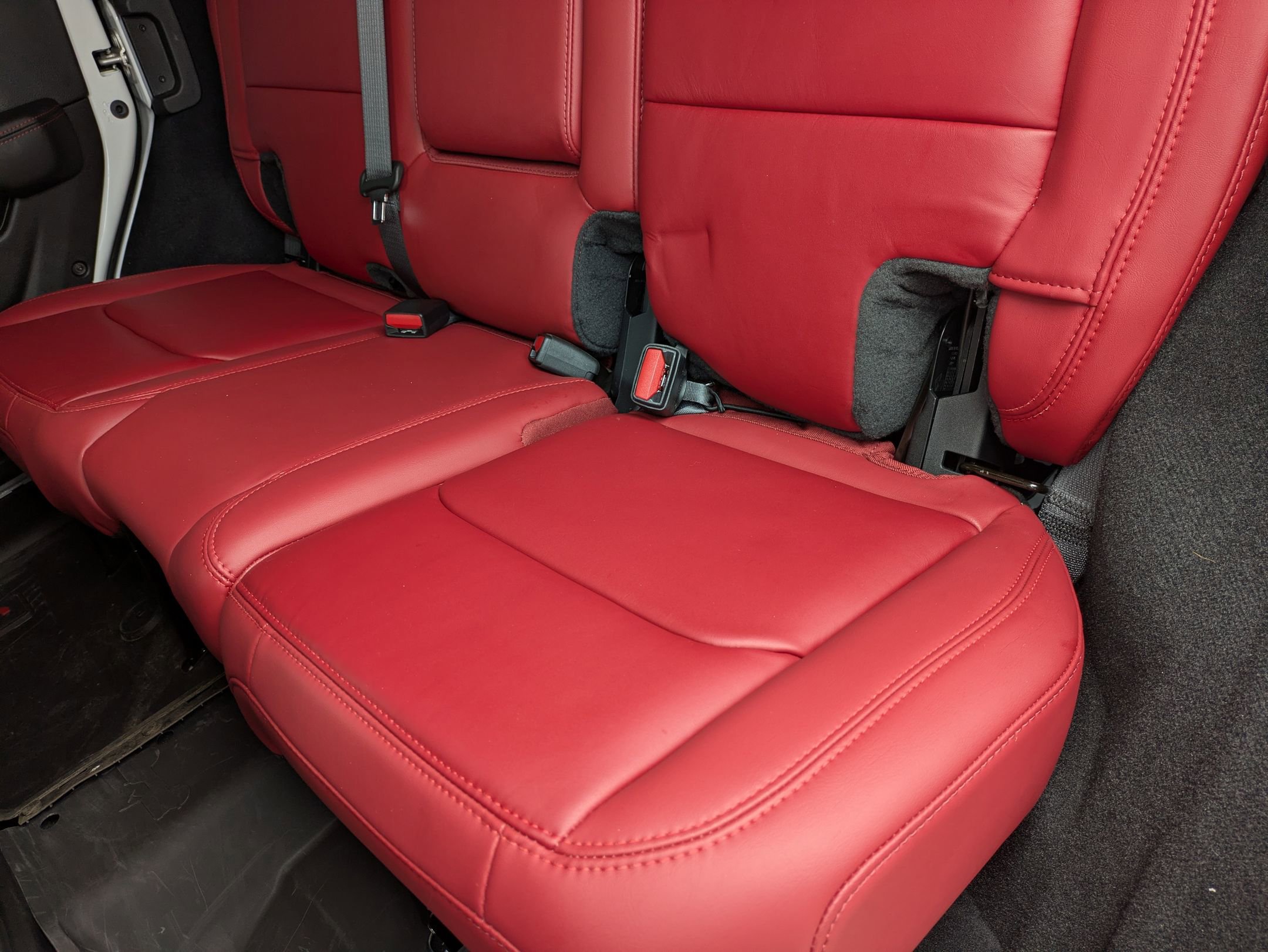 Used 2024 Jeep Wrangler Unlimited Rubicon 392 image 30