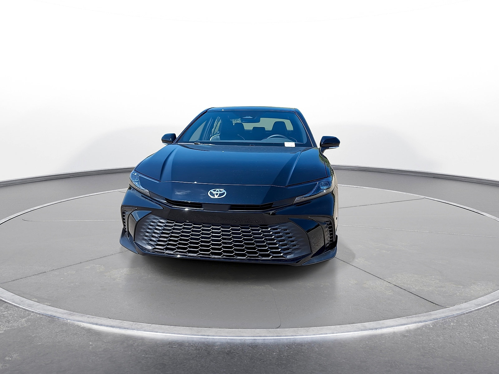 New 2026 Toyota Camry SE w/ Convenience Package FWD image 3