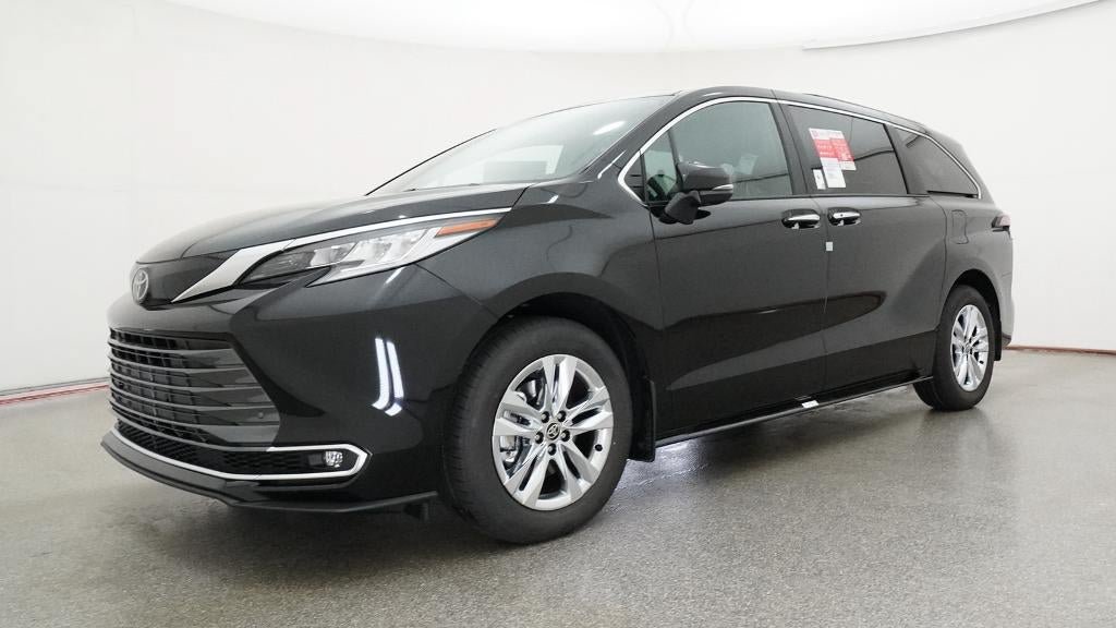 New 2026 Toyota Sienna Limited FWD image 17
