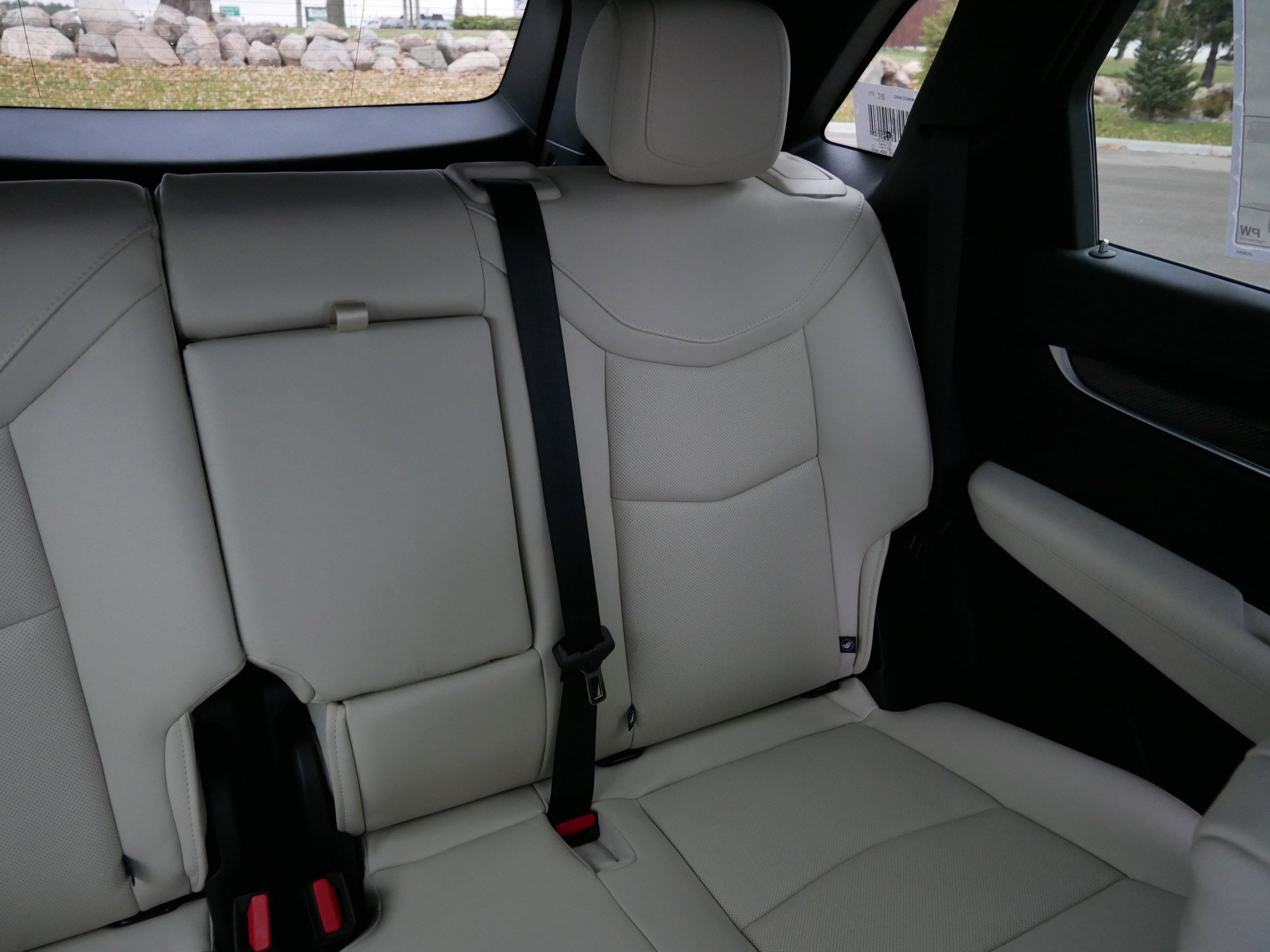 Used 2026 Cadillac XT5 Sportv w/ LPO, Floor Liner Package image 12