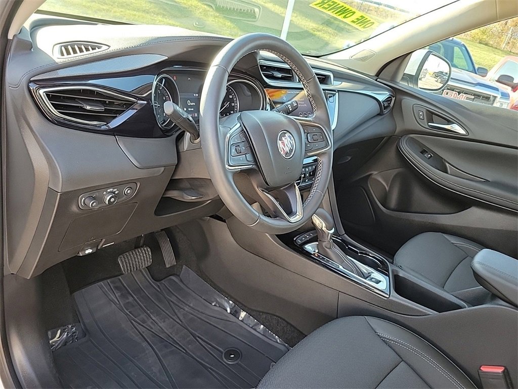 Used 2023 Buick Encore GX Select image 17