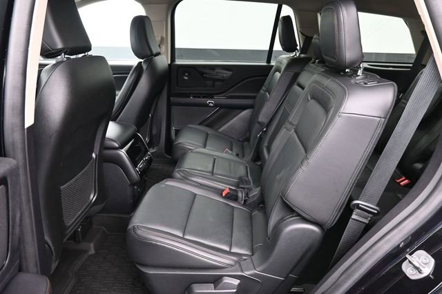 Used 2022 Lincoln Aviator Reserve w/ Equipment Group 201A AWD/4WD image 29