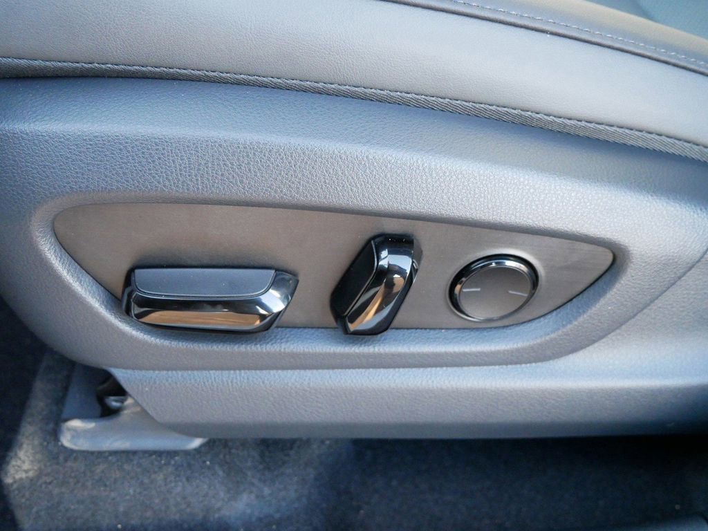 New 2026 Lexus RZ 350e 2WD image 17