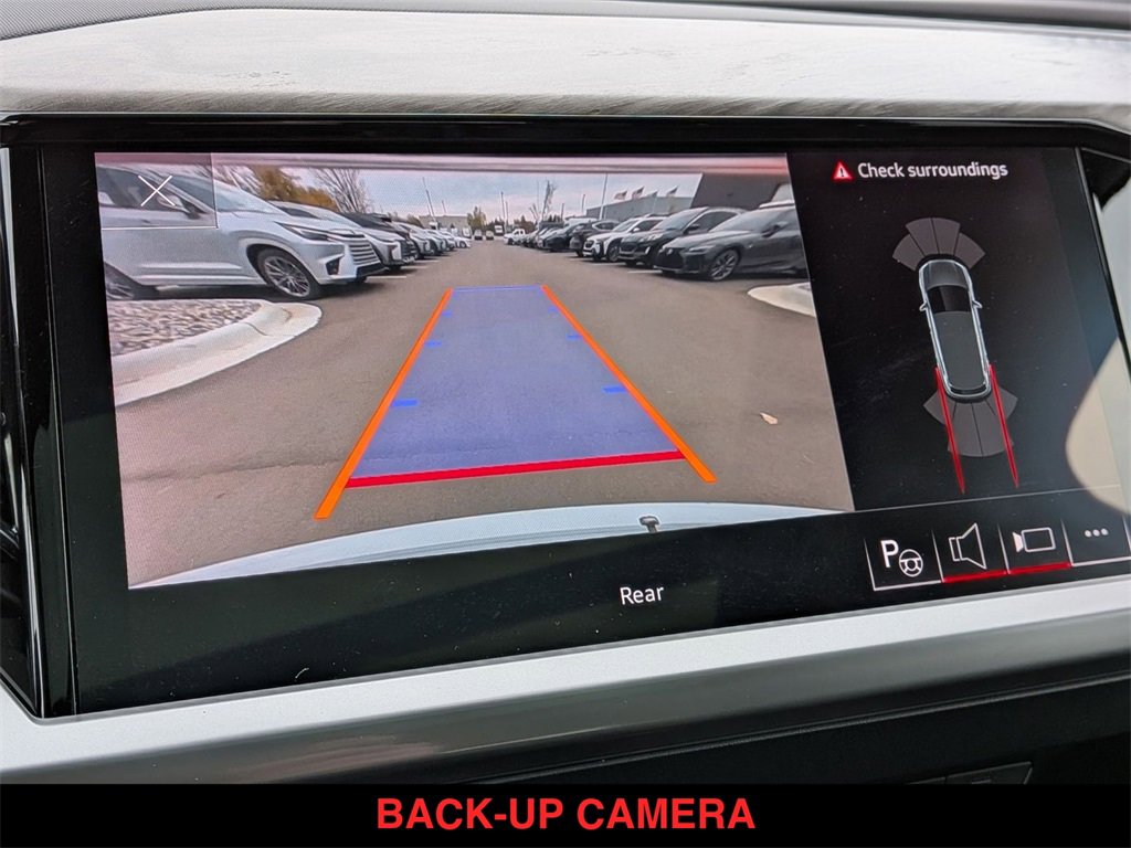 Used 2023 Audi Q4 e-tron Premium Plus image 9