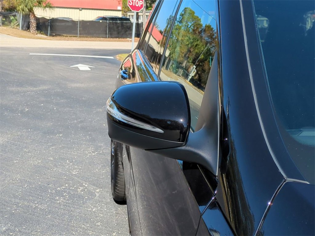 Used 2025 Mercedes-Benz GLE 350 4MATIC image 12