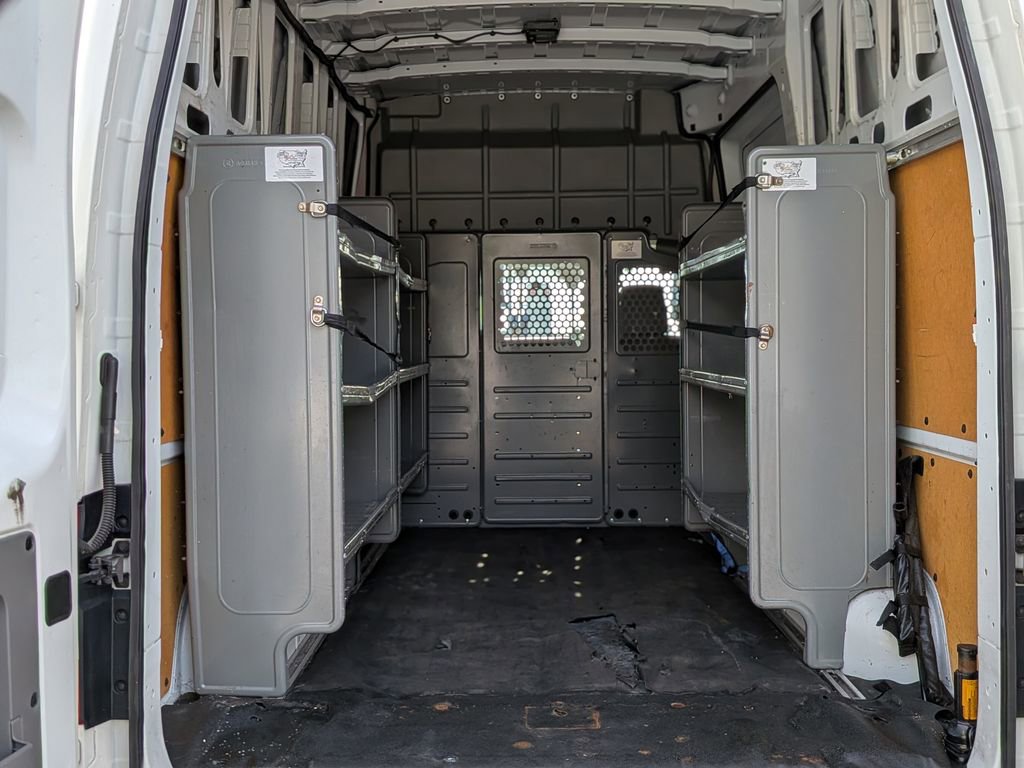 Used 2020 Nissan NV 2500 SV image 6