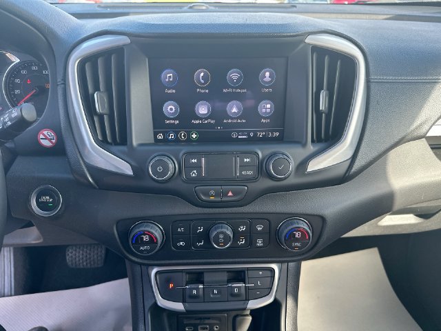 Used 2024 GMC Terrain SLT AWD/4WD image 22