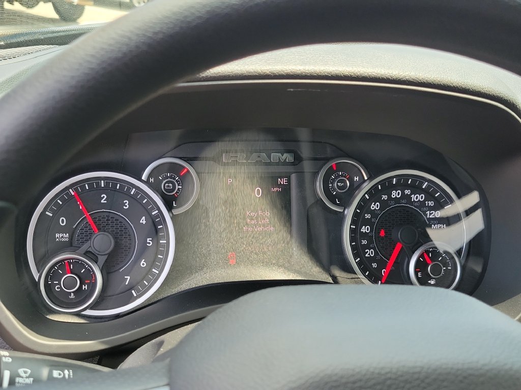 New 2026 RAM 2500 Tradesman AWD/4WD image 16