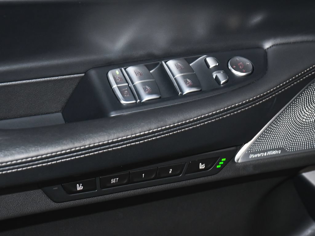 Used 2022 BMW M760i xDrive w/ Luxury Rear Seating Package AWD/4WD image 10
