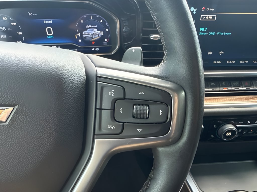 Used 2024 Chevrolet Silverado 1500 LT AWD/4WD image 46