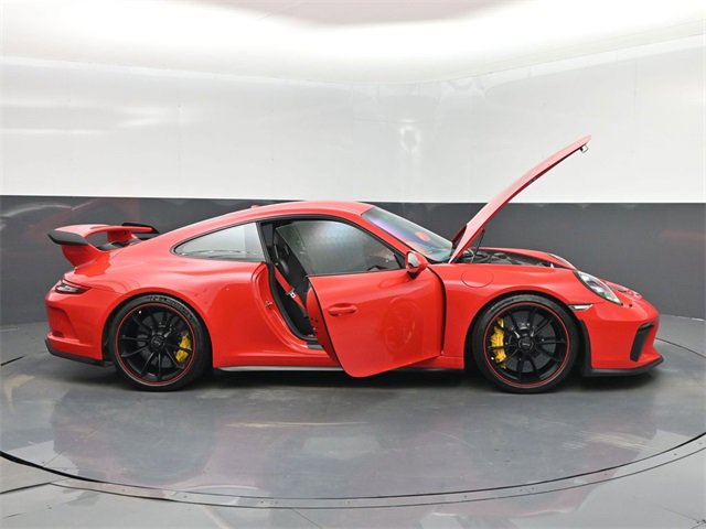 Used 2018 Porsche 911 GT3 image 65