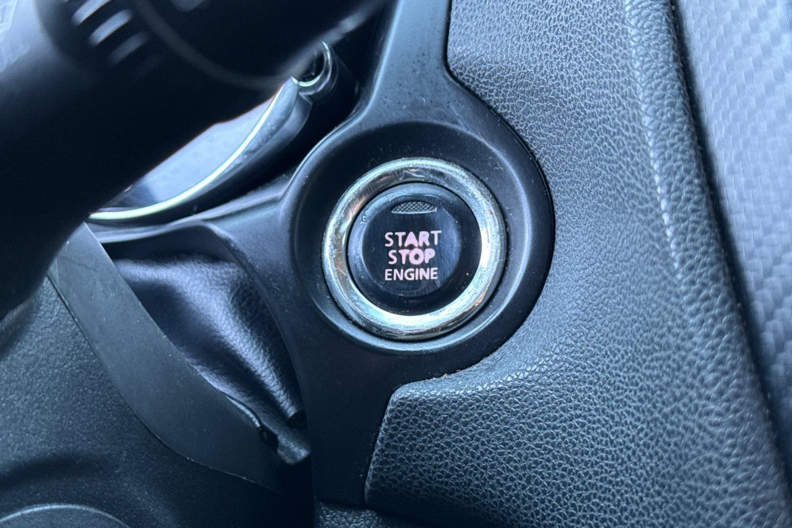 Used 2018 Mitsubishi Outlander Sport SE AWD/4WD image 23
