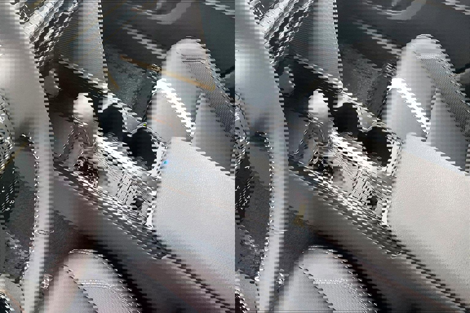 Used 2026 Toyota Camry SE image 22