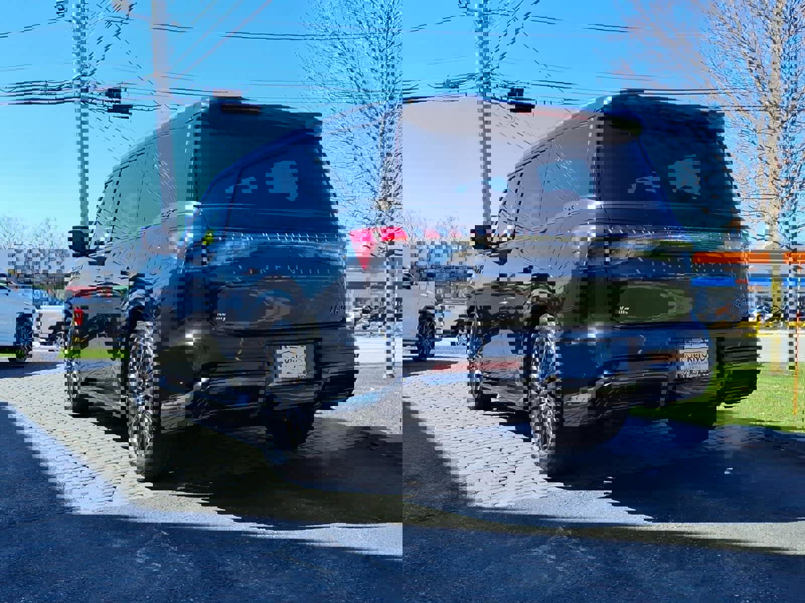 Certified 2025 INFINITI QX80 Autograph image 6