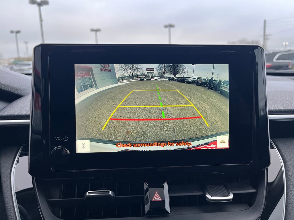 Certified 2023 Toyota Corolla Cross XLE w/ Convenience Package image 19