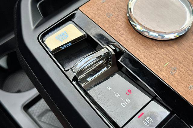 Used 2023 BMW iX xDrive50 w/ Ultimate Package 2 image 21