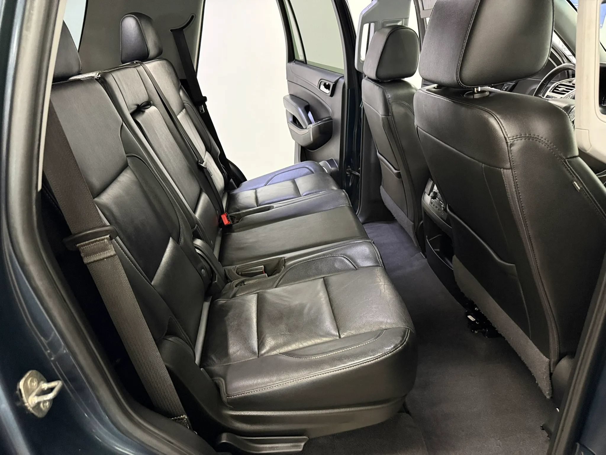 Used 2020 Chevrolet Tahoe LT AWD/4WD image 14