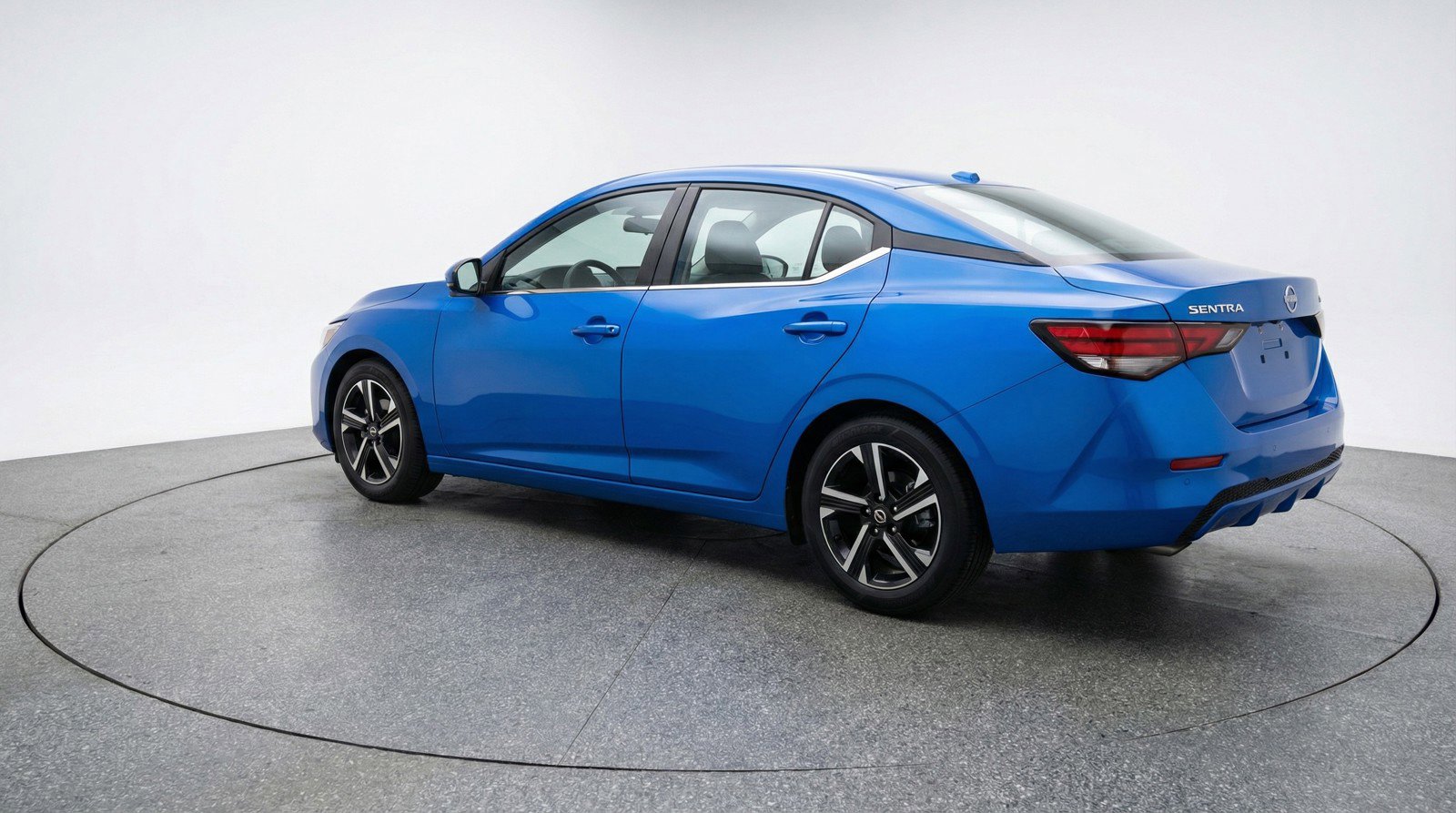 Used 2025 Nissan Sentra SV image 6