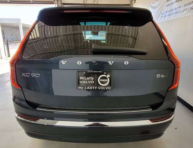 New 2026 Volvo XC90 B6 Plus w/ Protection Package Premier AWD/4WD image 5