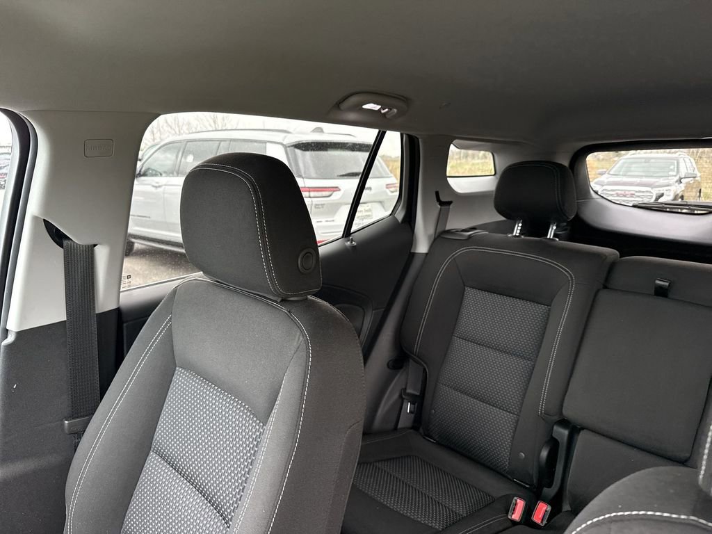 Certified 2024 GMC Terrain SLE w/ Driver Convenience Package image 10