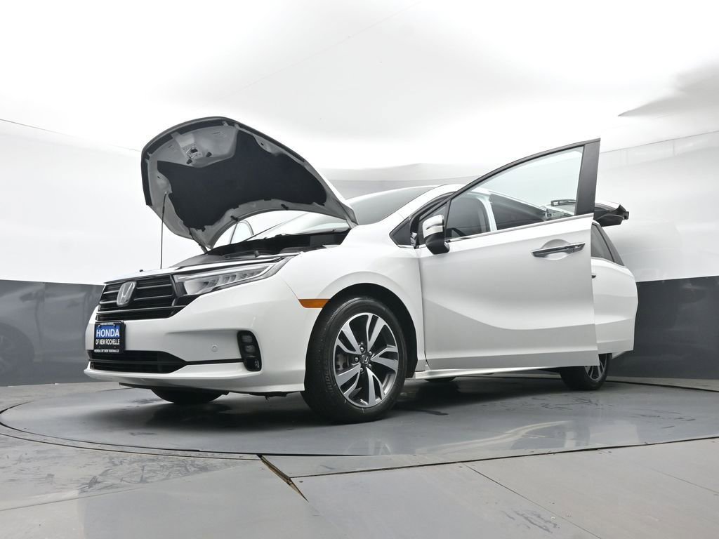 Used 2023 Honda Odyssey Touring image 48