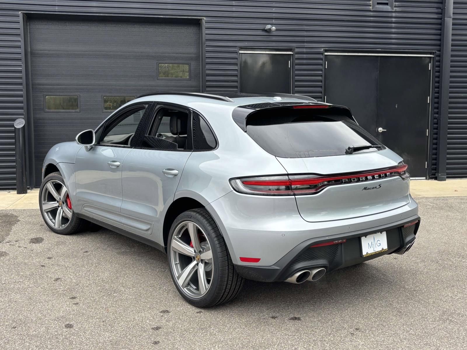 New 2026 Porsche Macan S image 8