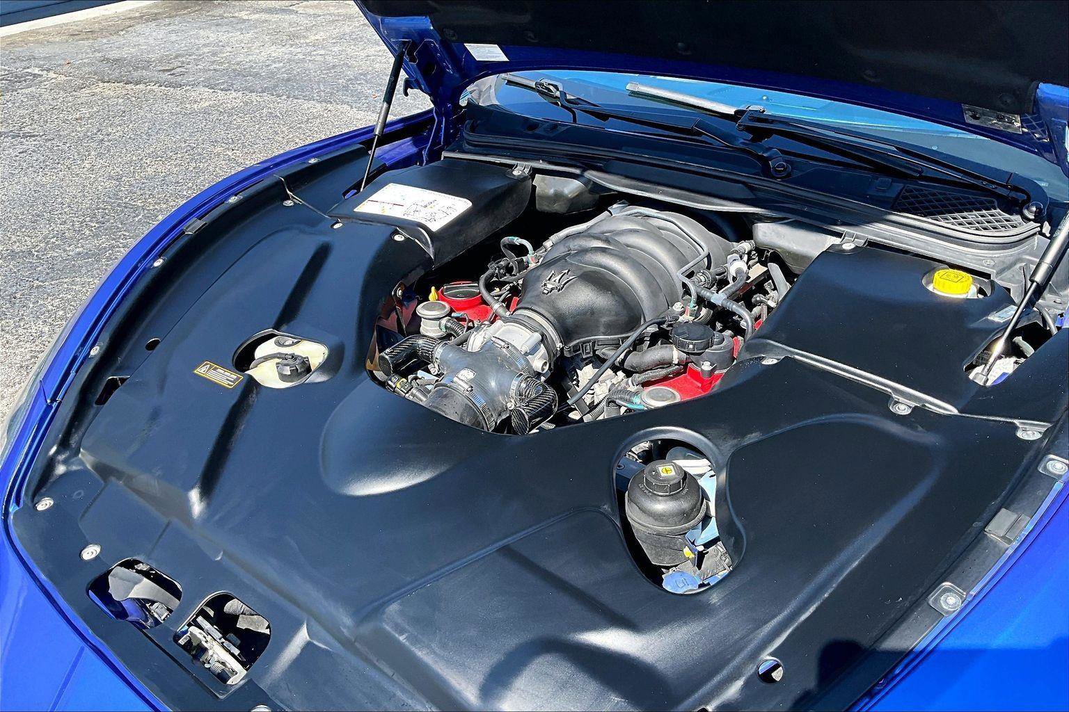 Used 2014 Maserati GranTurismo Sport image 33